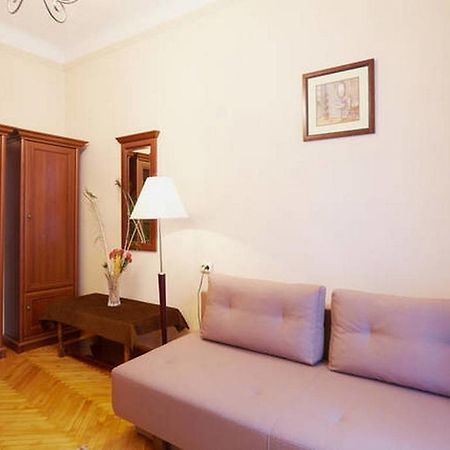 Pylnykarska 6 Apartment Lviv Luaran gambar