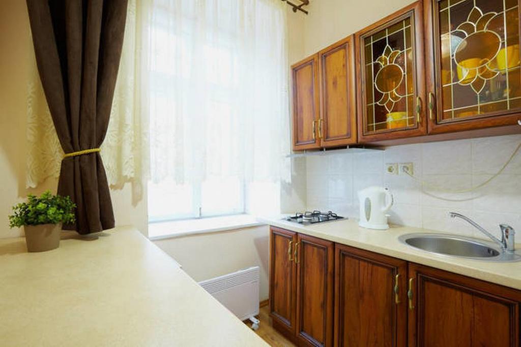 Pylnykarska 6 Apartment Lviv Luaran gambar
